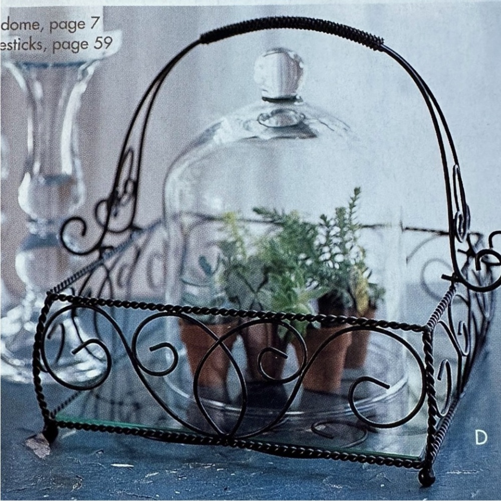 SL@H Square Iron Jamestown Centerpiece Glass Tray- removable handle